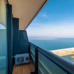 احجز هنا