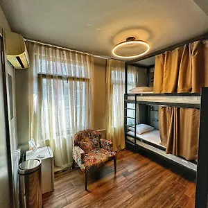 Nomad Karakoey Стамбул