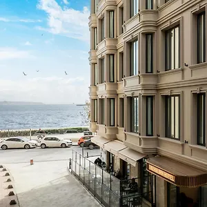 Dream Karakoey Bosphorus فندق